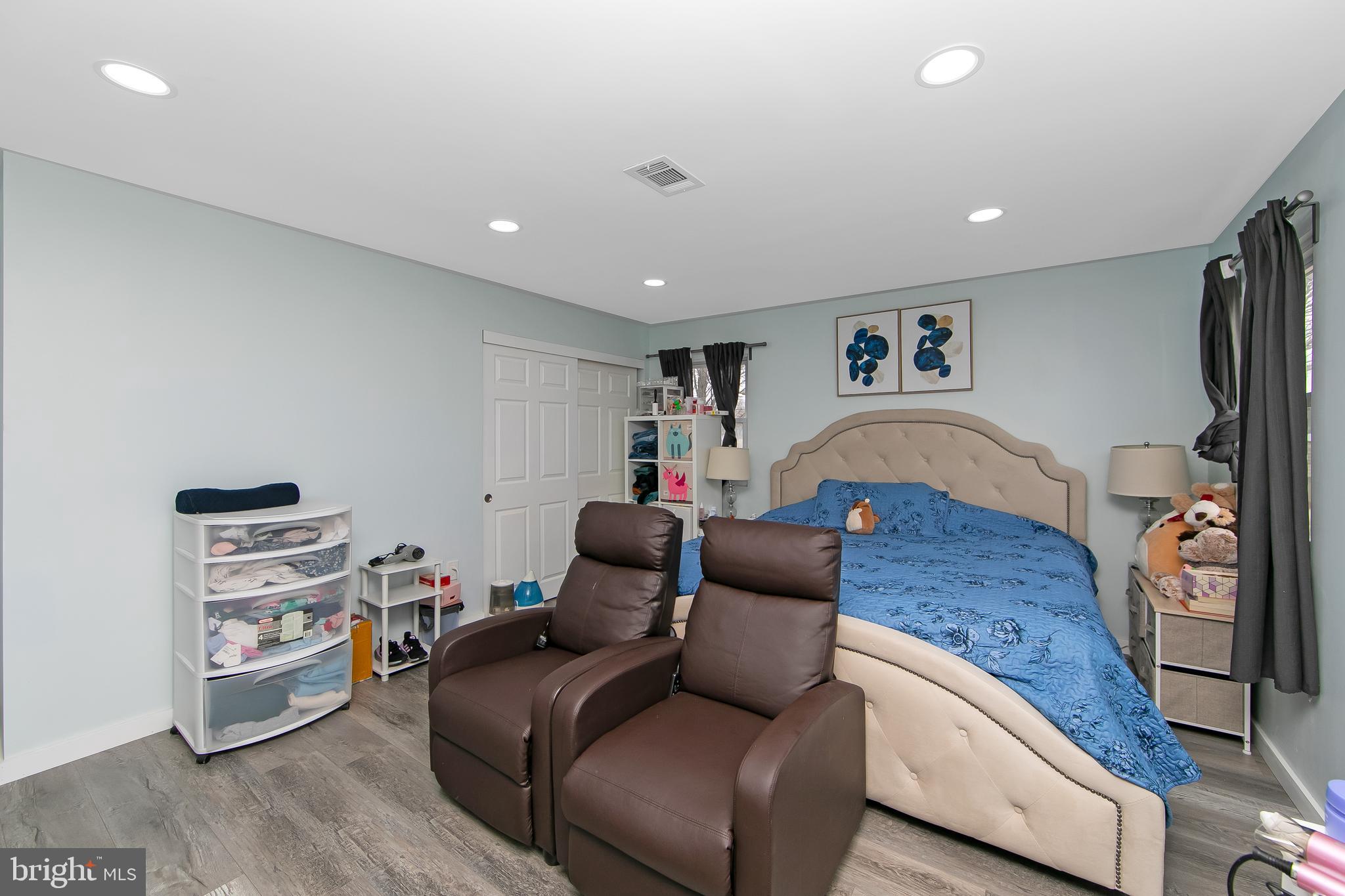 702 Hilltop Road Cinnaminson, NJ 08077 - Photo 17 of 34 Gallery Image 17