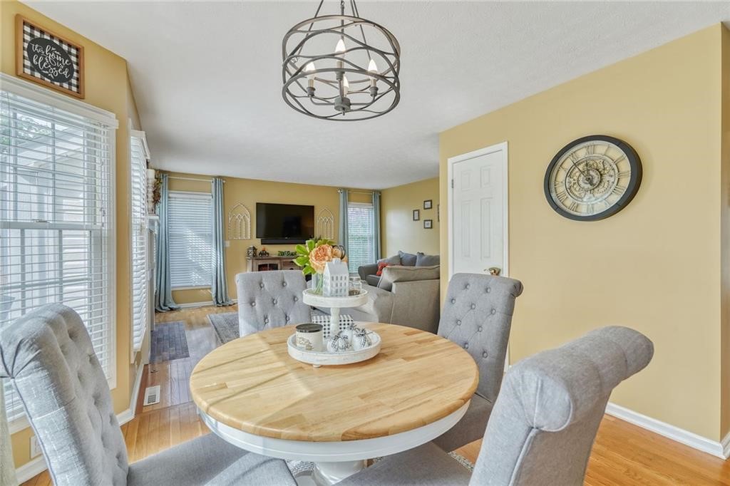 85 Images Greece, NY 14626 - Photo 16 of 37