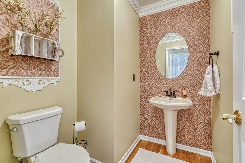 85 Images Greece, NY 14626 - Photo 20 of 37