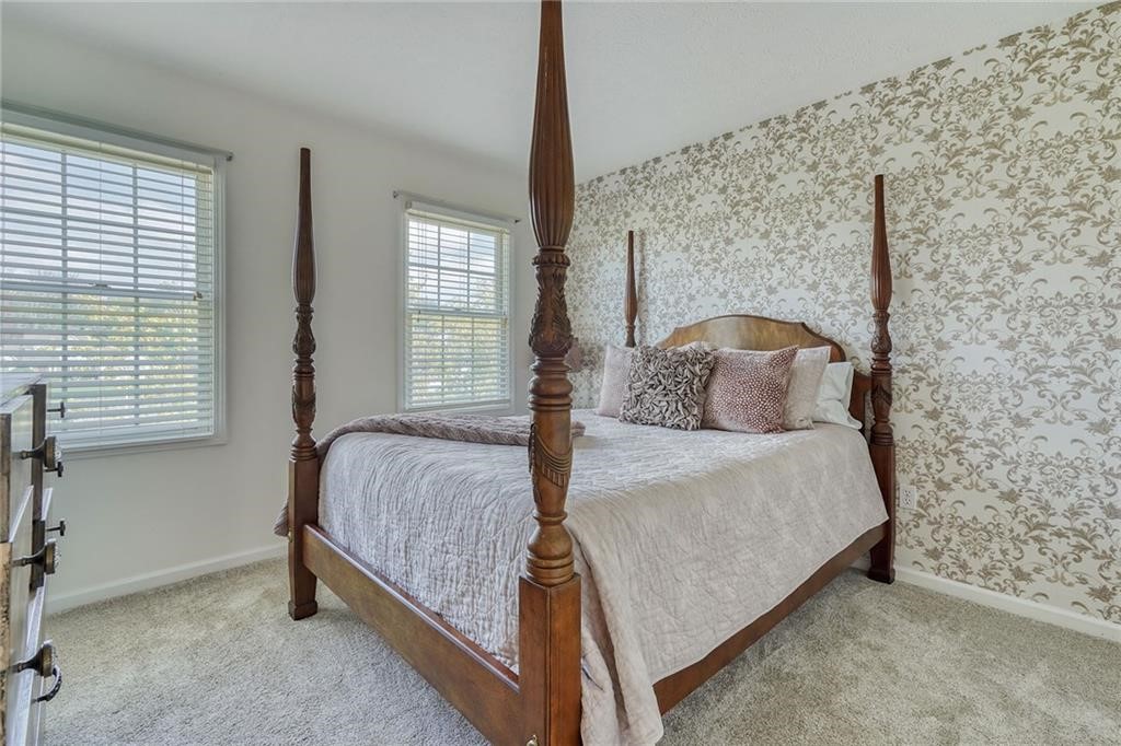 85 Images Greece, NY 14626 - Photo 25 of 37