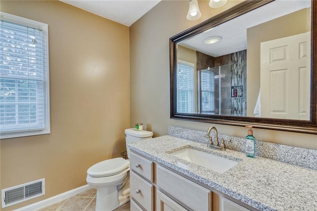 85 Images Greece, NY 14626 - Photo 31 of 37