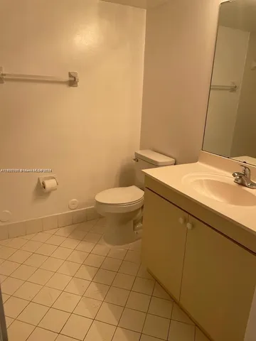 $235,000 | 1270 Southeast 31st Court, Unit 10635, Homestead, FL 33035