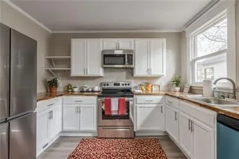 $199,900 | 2912 Lafayette Street, St. Joseph, MO 64507