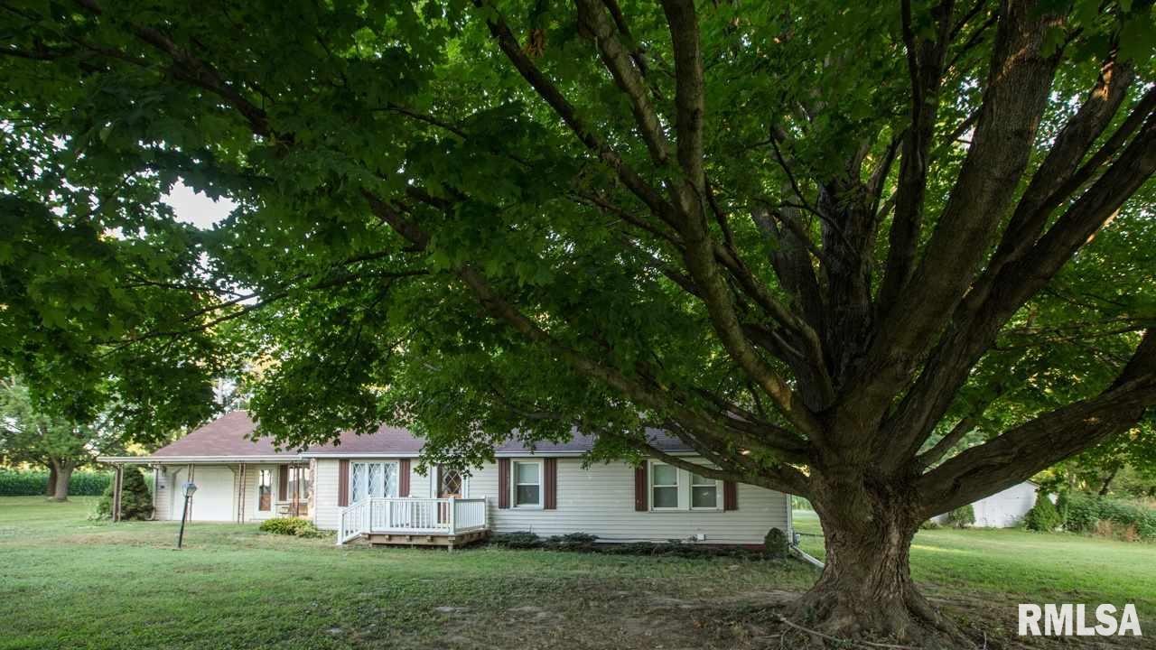 10219 South Trivoli Road Glasford, IL 61533 - Photo 3 of 20 Gallery Image 3