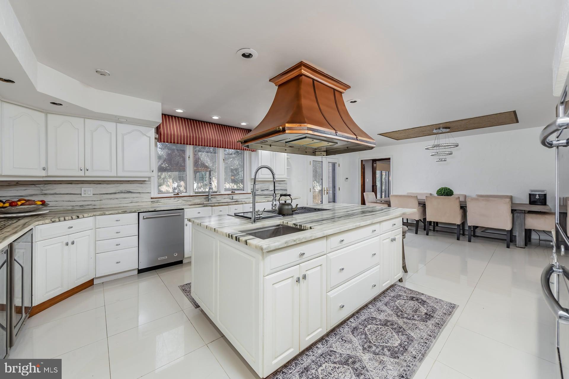 1322 Commissioners Road Mullica Hill, NJ 08062 - Photo 11 of 31 Extra sink in island