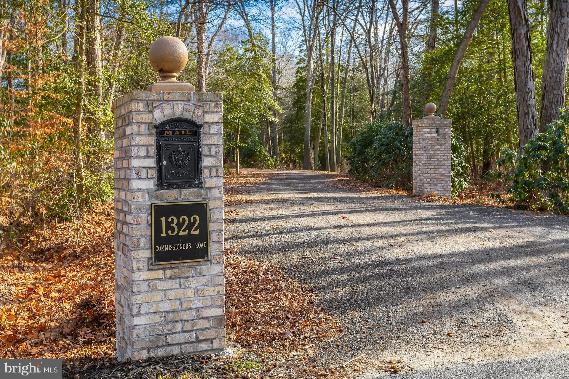 1322 Commissioners Road Mullica Hill, NJ 08062 - Photo 2 of 31 Long private driveway!