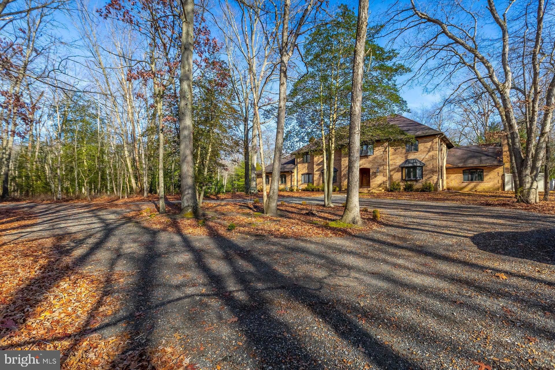 1322 Commissioners Road Mullica Hill, NJ 08062 - Photo 4 of 31