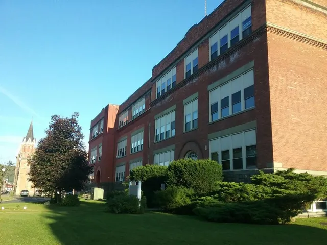 $1,047 | 27 West Main Street, Unit 300S, Norwich, NY 13815