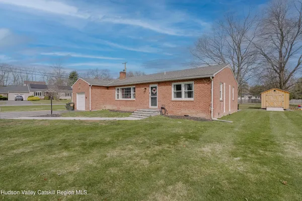 $429,900 | 5 Mary Avenue, Lake Katrine, NY 12449