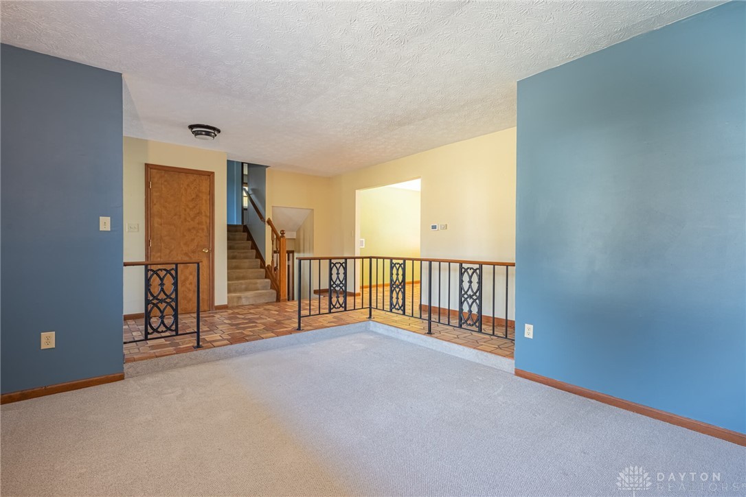 3997 Willowcrest Road Beavercreek, OH 45430 - Photo 5 of 48 Gallery Image 5