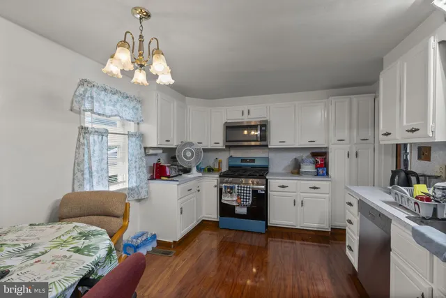 $300,000 | 1901 Tolson Avenue, Dundalk, MD 21222