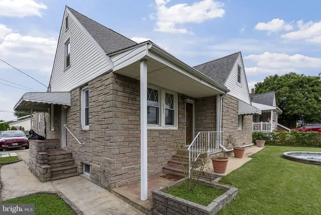 $300,000 | 1901 Tolson Avenue, Dundalk, MD 21222