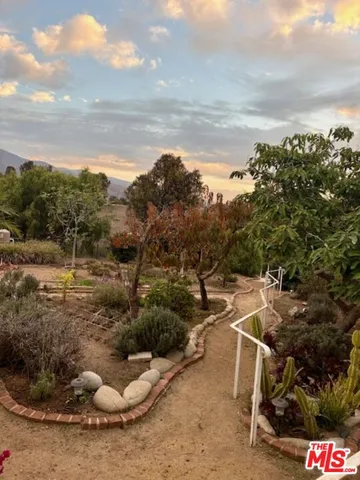 $5,995,000 | 6052 Merritt Drive, Malibu, CA 90265