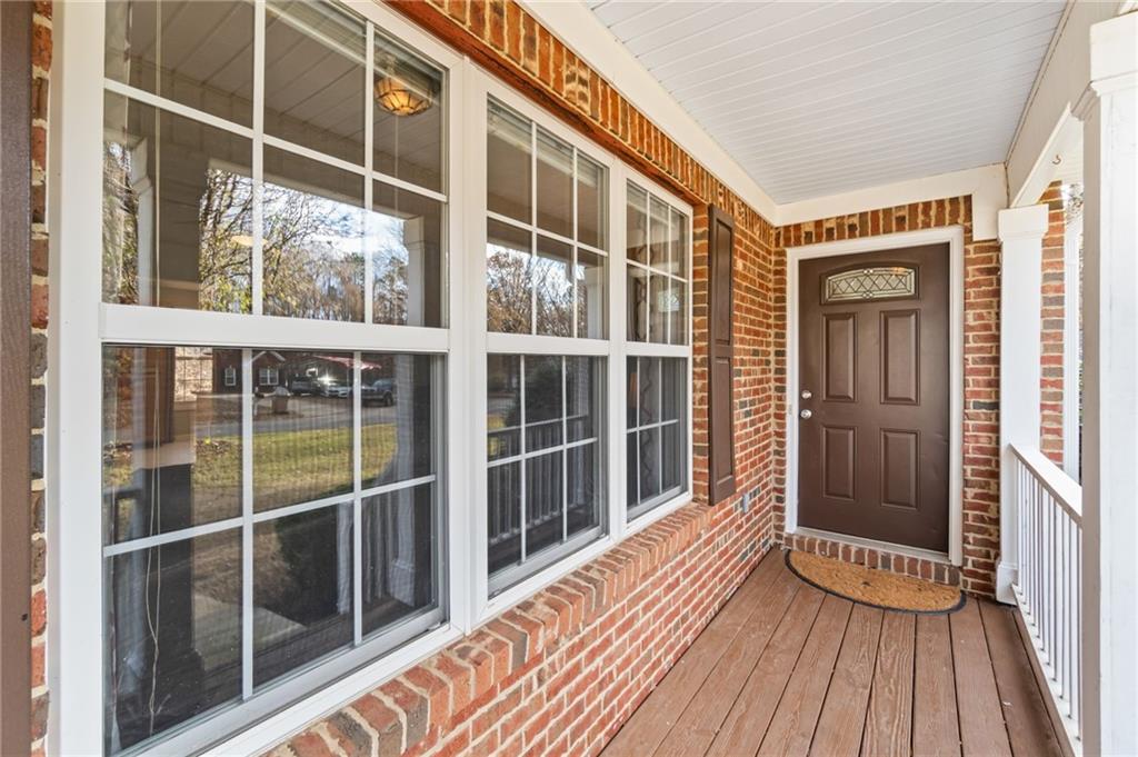 5551 Rose Ridge Court Flowery Branch, GA 30542 - Photo 7 of 36