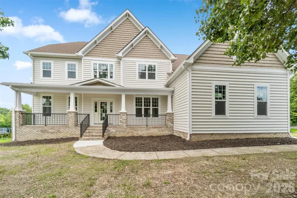 $634,900 | 1047 Hearth Lane Southwest, Concord, NC 28025