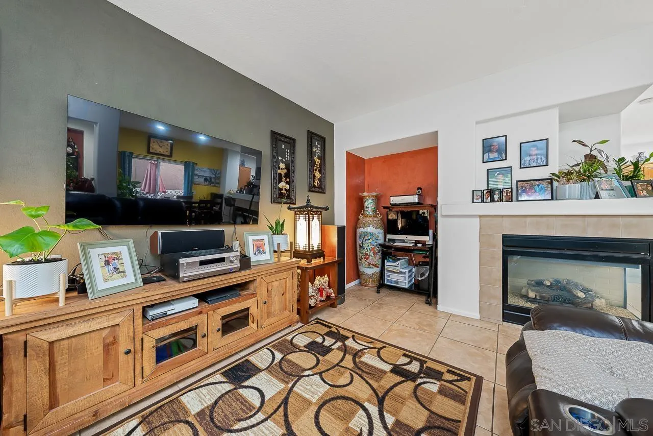 1322 Mill Valley Road Chula Vista, CA 91913 - Photo 6 of 25 a kitchen with a stove and a refrigerator