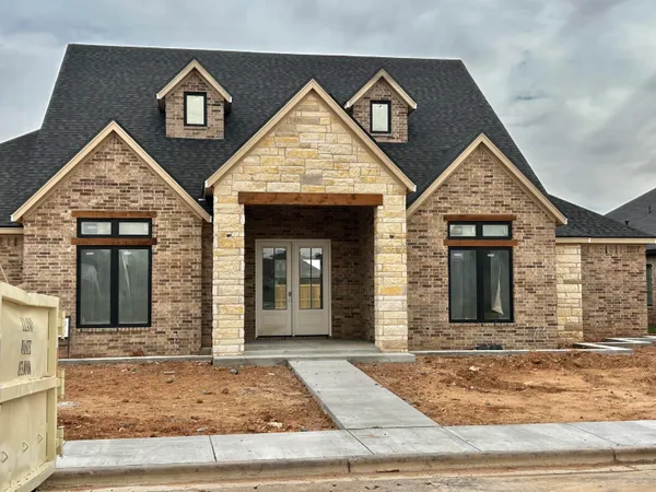 $649,000 | 604 North 13th Street, Wolfforth, TX 79382