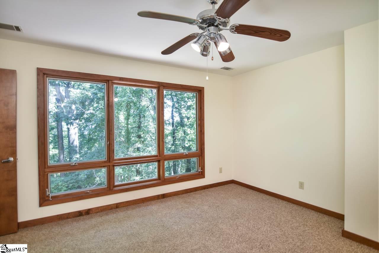 1780 Altamont Road Greenville, SC 29609 - Photo 16 of 33