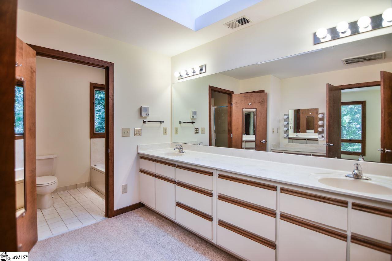1780 Altamont Road Greenville, SC 29609 - Photo 17 of 33
