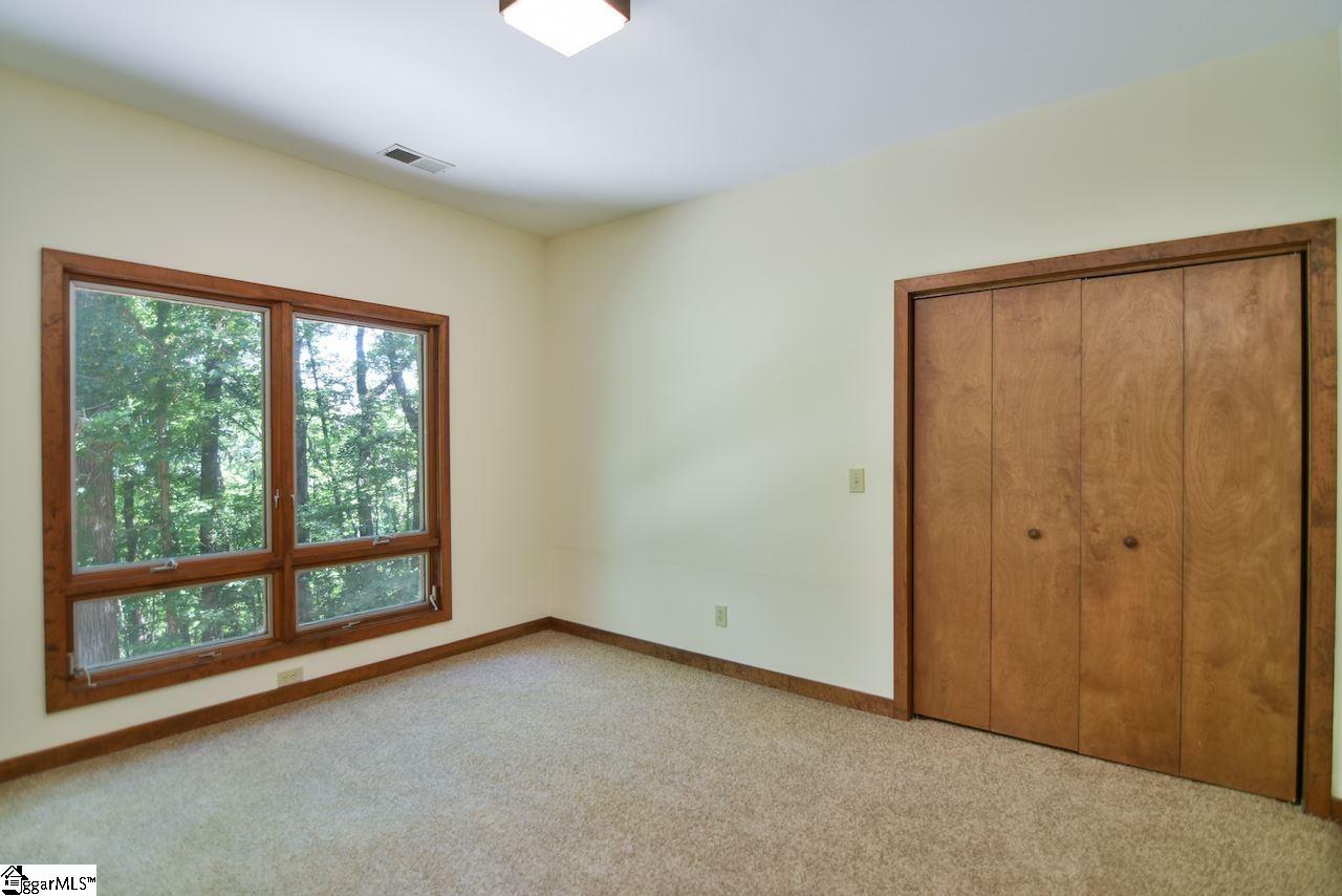 1780 Altamont Road Greenville, SC 29609 - Photo 19 of 33