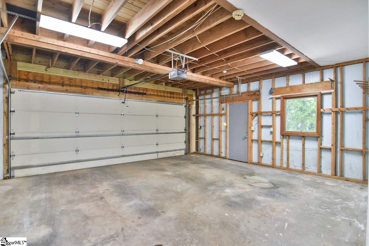 1780 Altamont Road Greenville, SC 29609 - Photo 27 of 33
