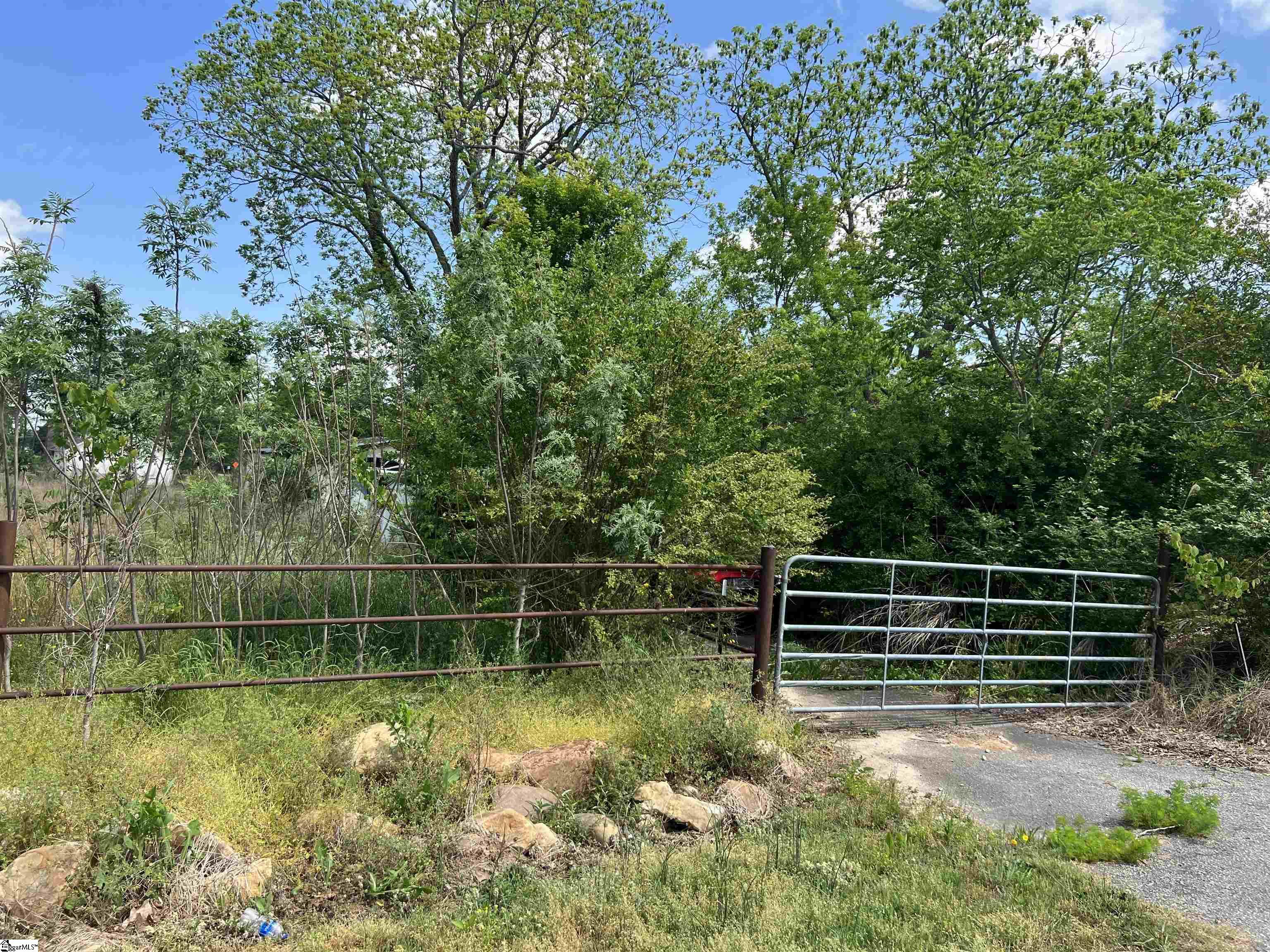 1434 Scuffletown Road Simpsonville, SC 29681 - Photo 9 of 12