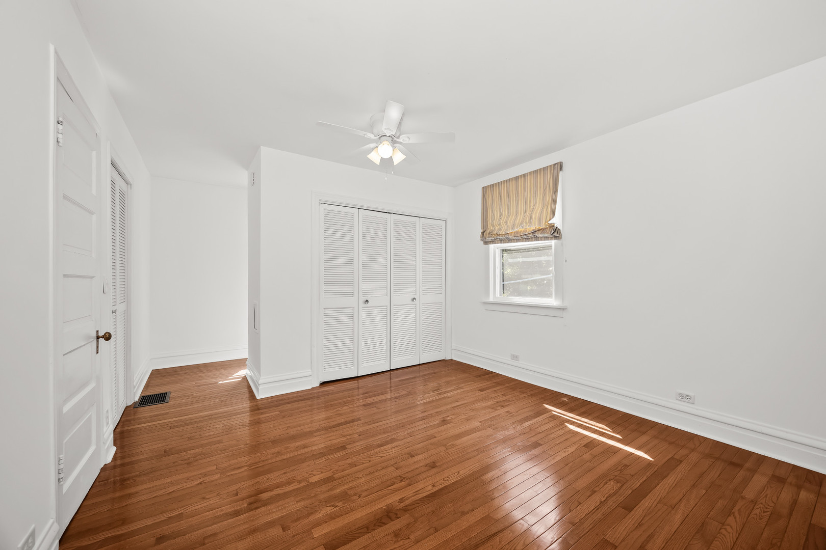 2500 Pioneer Road Evanston, IL 60201 - Photo 12 of 19