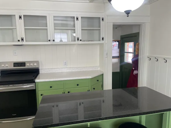 $174,900 | 33 Elmwood Avenue, Caribou, ME 04736
