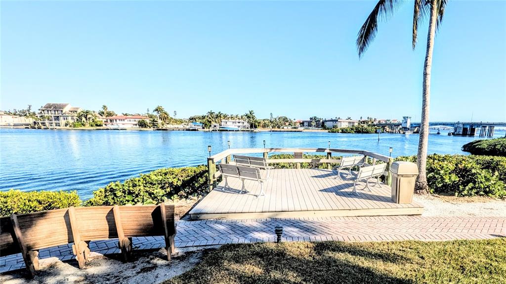6327 Midnight Pass Road, Unit 999 Sarasota, FL 34242 - Photo 32 of 51 Gallery Image 32