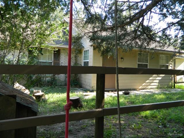 7075 Jones Road Bryan, TX 77807 - Photo 6 of 36 a view of a house and a yard from a balcony