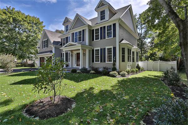 6 Manor Avenue Wellesley, MA 02482 - Photo 1 of 24 Gallery Image 1