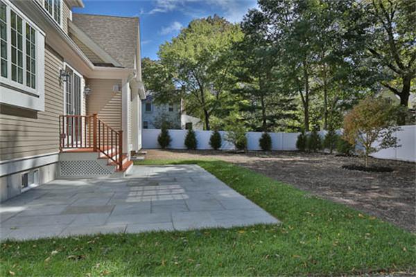 6 Manor Avenue Wellesley, MA 02482 - Photo 23 of 24 Gallery Image 23