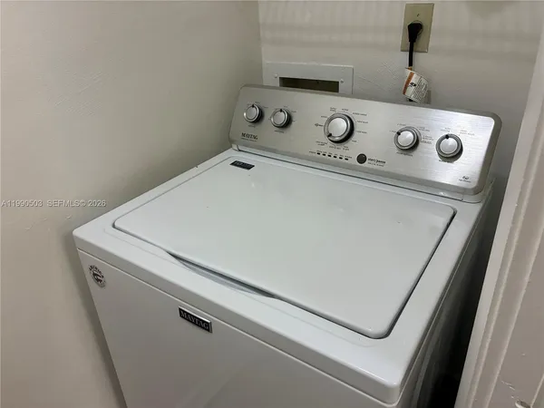 $2,700 | 12213 Southwest 110th Lane, Unit 12213, Miami, FL 33186