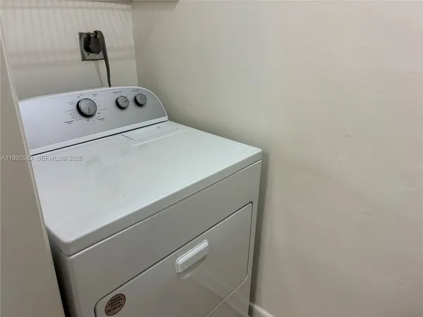 $2,700 | 12213 Southwest 110th Lane, Unit 12213, Miami, FL 33186