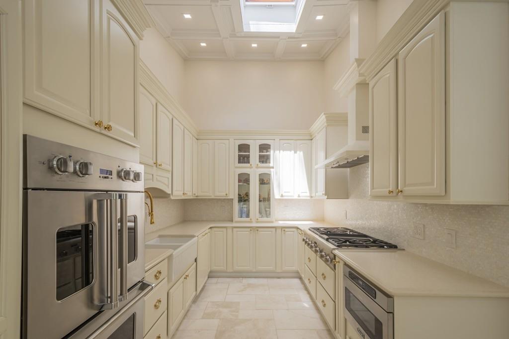 2 Cutler Farm Road Lexington, MA 02421 - Photo 15 of 42