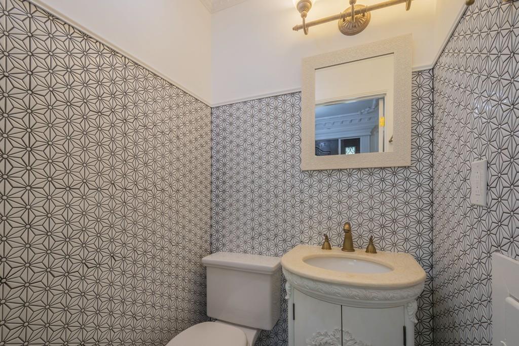 2 Cutler Farm Road Lexington, MA 02421 - Photo 34 of 42