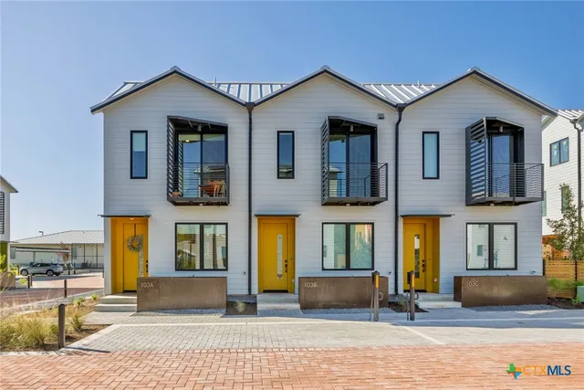 $399,900 | 103 Lively Lane, Unit B, San Marcos, TX 78666