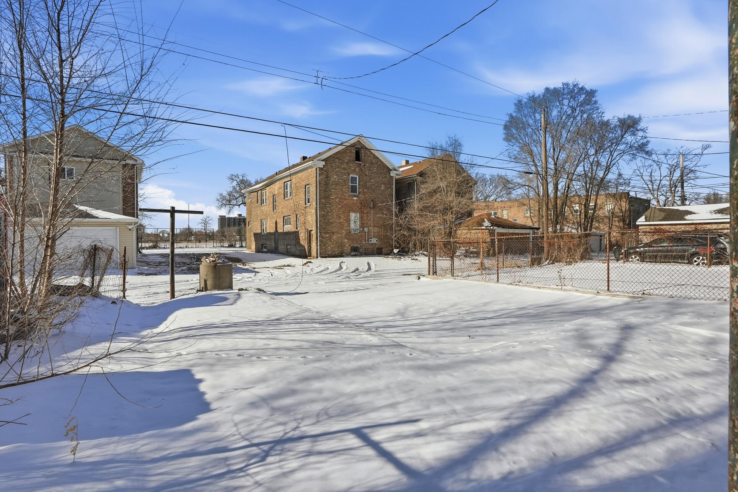 1320 Delaware Street Gary, IN 46407 - Photo 4 of 20 a view of a yard