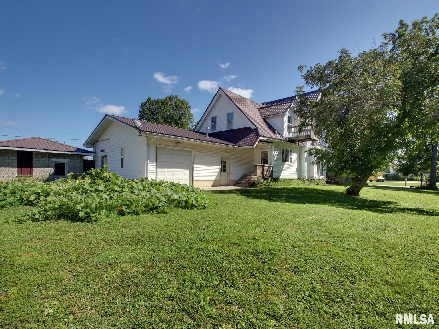 41 North Washington Street Carthage, IL 62321 - Photo 31 of 35