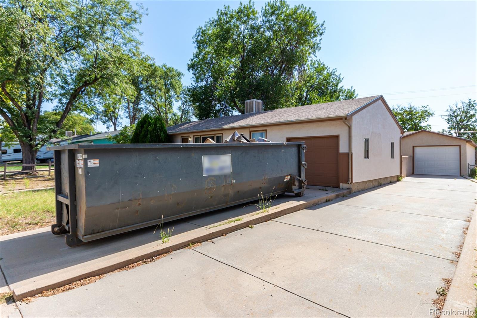 52 Caledonia Road Pueblo, CO 81001 - Photo 5 of 45 Gallery Image 5