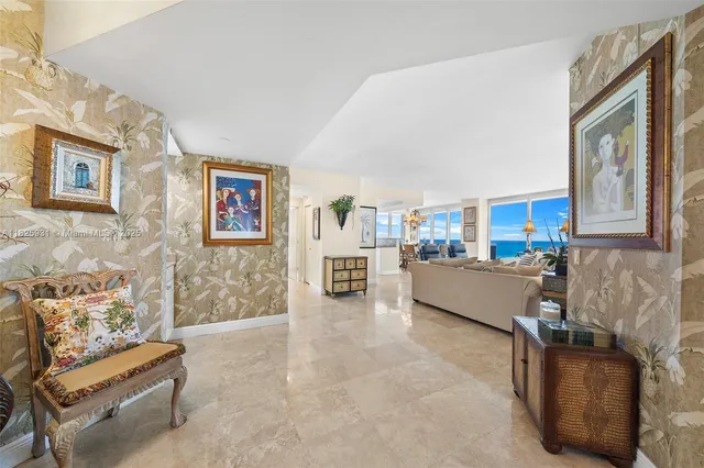 $9,900 | 4775 Collins Avenue, Unit 1203, Miami Beach, FL 33140