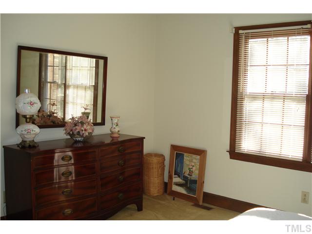 2005 Cayuga Place Raleigh, NC 27612 - Photo 19 of 22