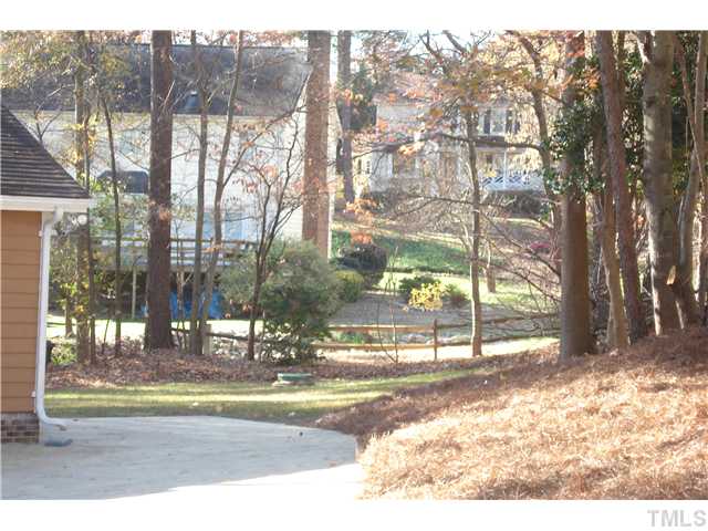 2005 Cayuga Place Raleigh, NC 27612 - Photo 4 of 22