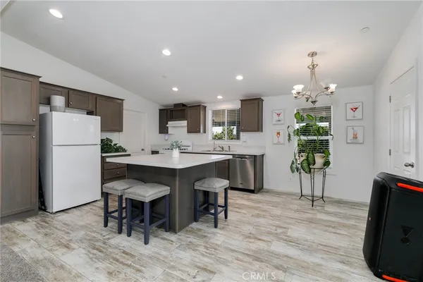 $2,700,000 | 2085 Gratton Street, Riverside, CA 92504