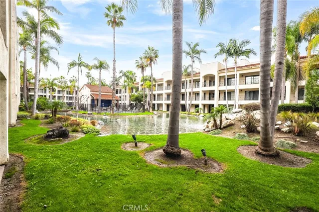 $2,795 | 11630 Warner Avenue, Unit 414, Fountain Valley, CA 92708