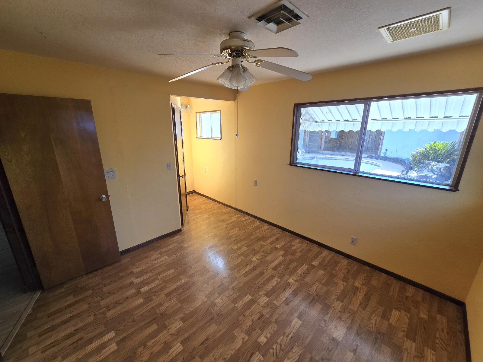 846 Ridge Road Redding, CA 96003 - Photo 20 of 38 20250531_165311