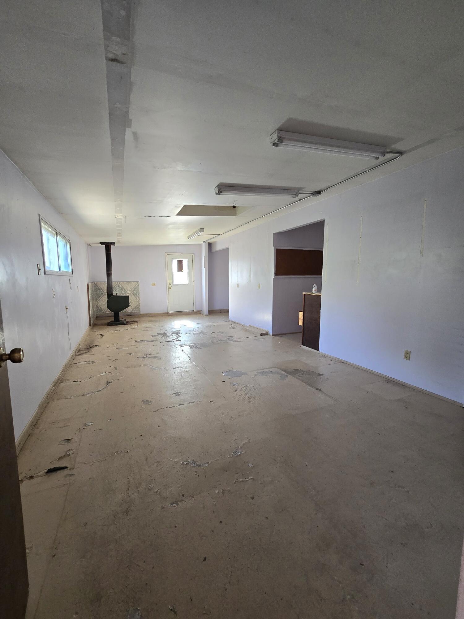 846 Ridge Road Redding, CA 96003 - Photo 33 of 38 20250531_165237