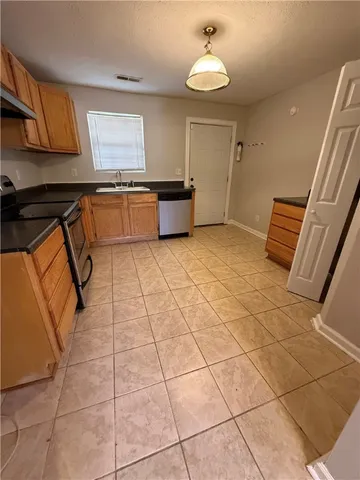 $2,200 | 939 Chester Circle, Pendleton, SC 29670