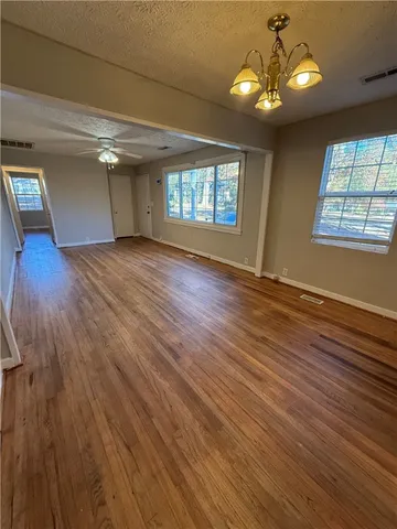 $2,200 | 939 Chester Circle, Pendleton, SC 29670