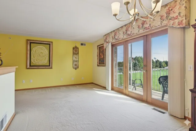 $199,900 | 810 Swan Drive, Unit 2A, Dyer, IN 46311